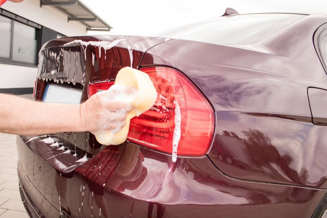 Autolavadero al detalle- Profesionales- Lavadero de coche en Cartagena